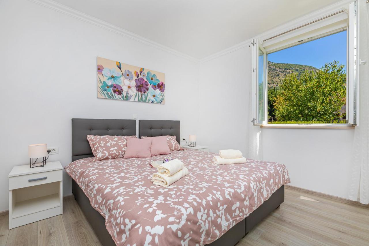 Apartment Paradise With Swimming Pool Gruda